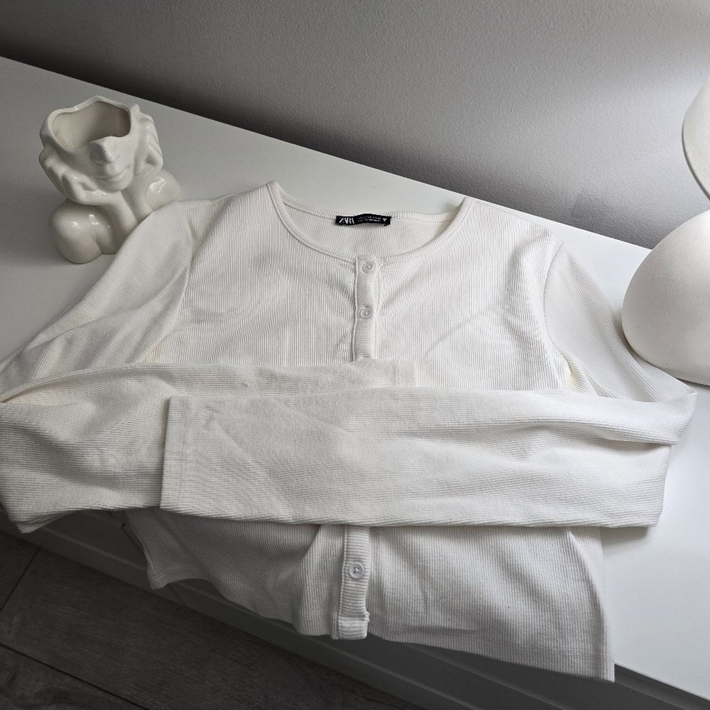 Zara ribbed jacket with buttons
